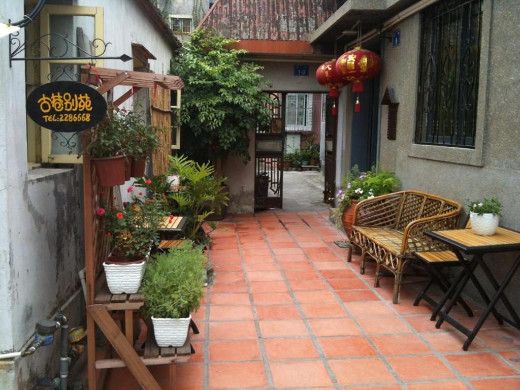 Xiamen Gu Xiang Bie Yuan Hostel Bagian luar foto